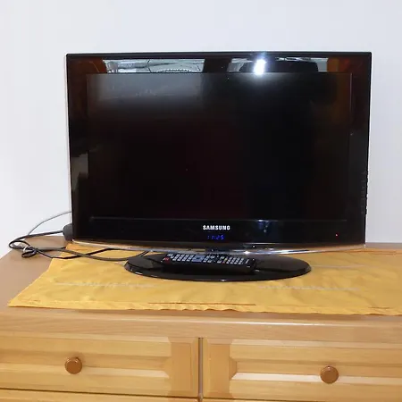 Haas Maria * ניוסטיפט אים סטובאיטל